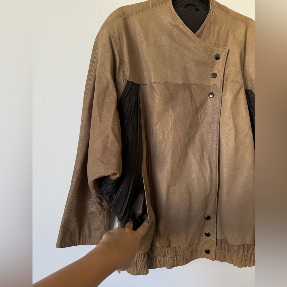 Mango Vintage Two Tone Leather Bomber Jacket - Size 6 - Picture 9 of 15